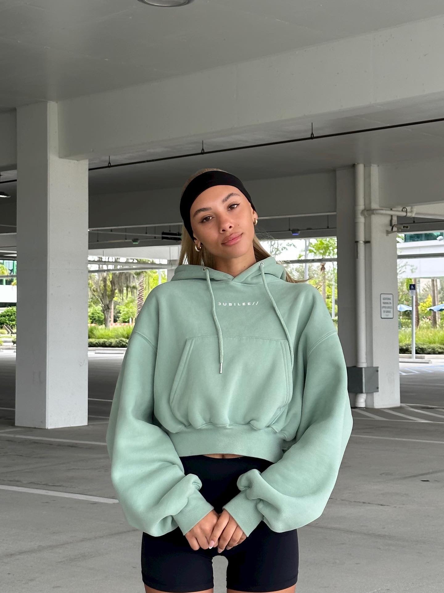 Pastel sales oversized hoodie